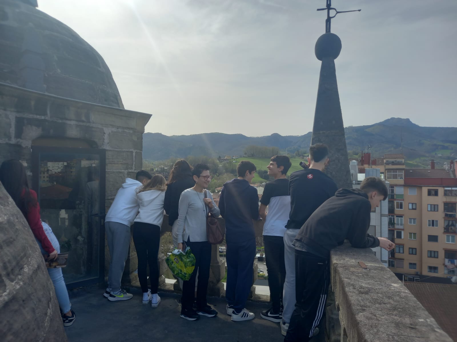 Visita a la iglesia El Junkal